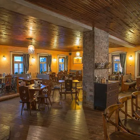 Plesivec Hotel 3*